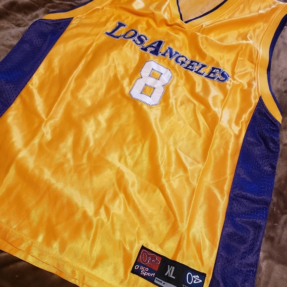 Los Angeles #8 Kobe Bryant Basketball Jersey - Picture 1 of 6